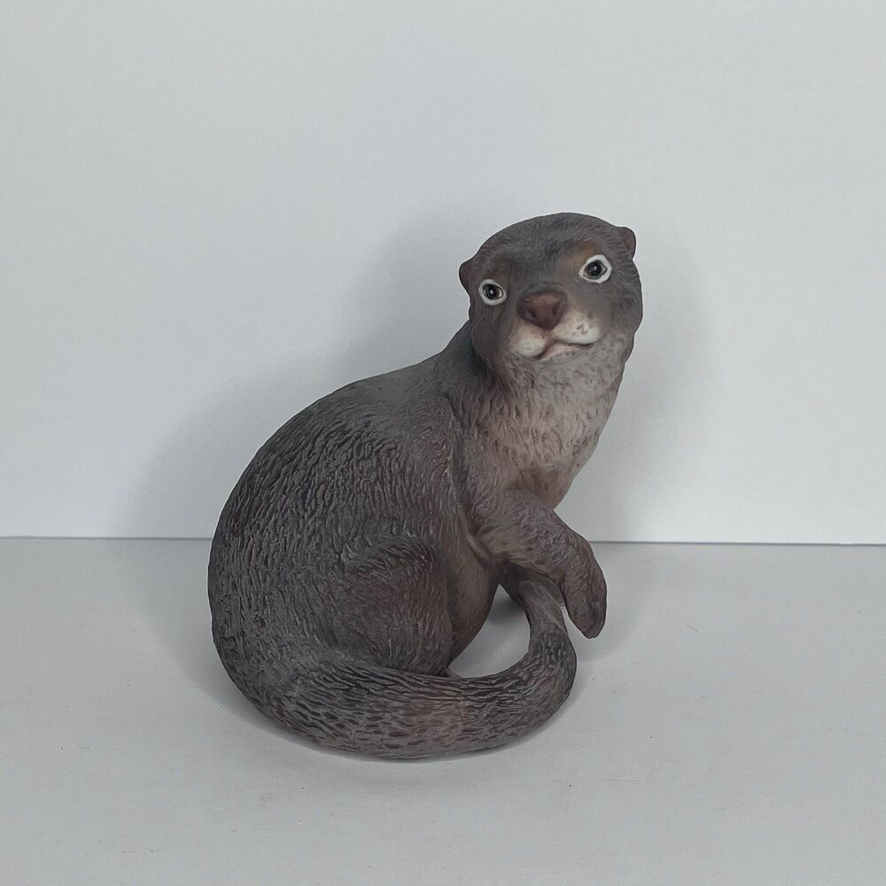 'violet' Roger Brown's Babies Of Endangered Species Figurine Collection 1984